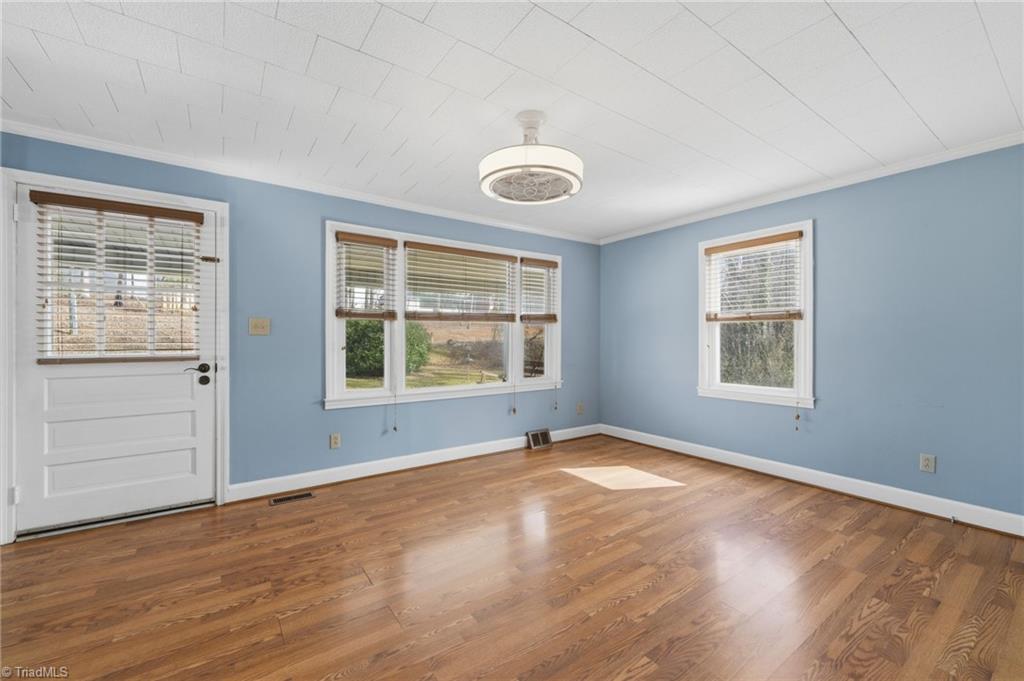 7950 Dull Road Clemmons, NC 27012 - Photo 5 of 37