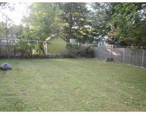 15 Humphreys Road Barrington, RI 02806 - Photo 3 of 3 Yard/Garden.