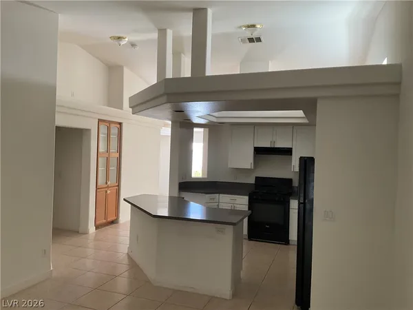 $1,900 | 9554 Adobe Arch Court, Las Vegas, NV 89148