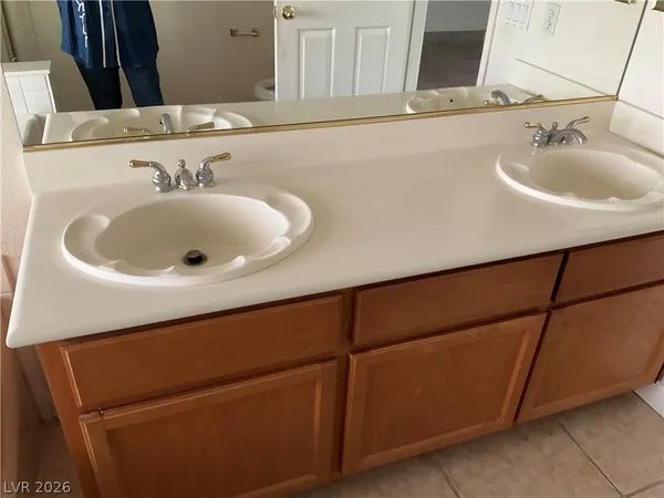 $1,900 | 9554 Adobe Arch Court, Las Vegas, NV 89148