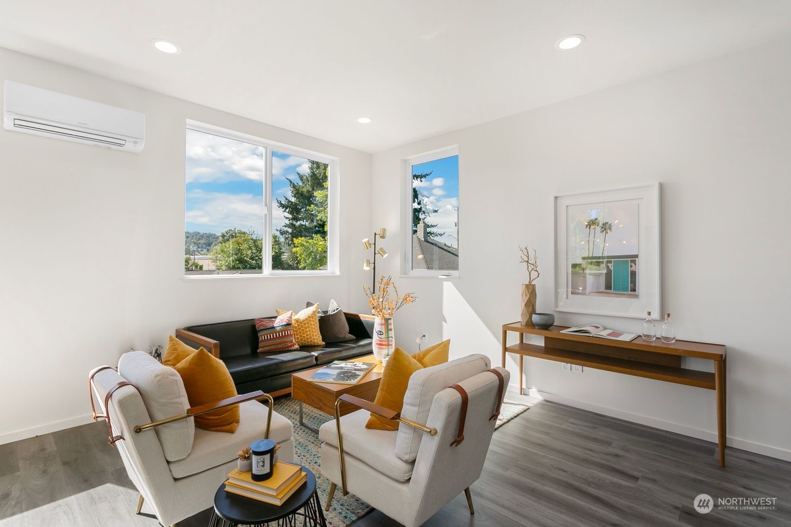 729 South Southern Street Seattle, WA 98108 - Photo 12 of 29 a living room with furniture and a window