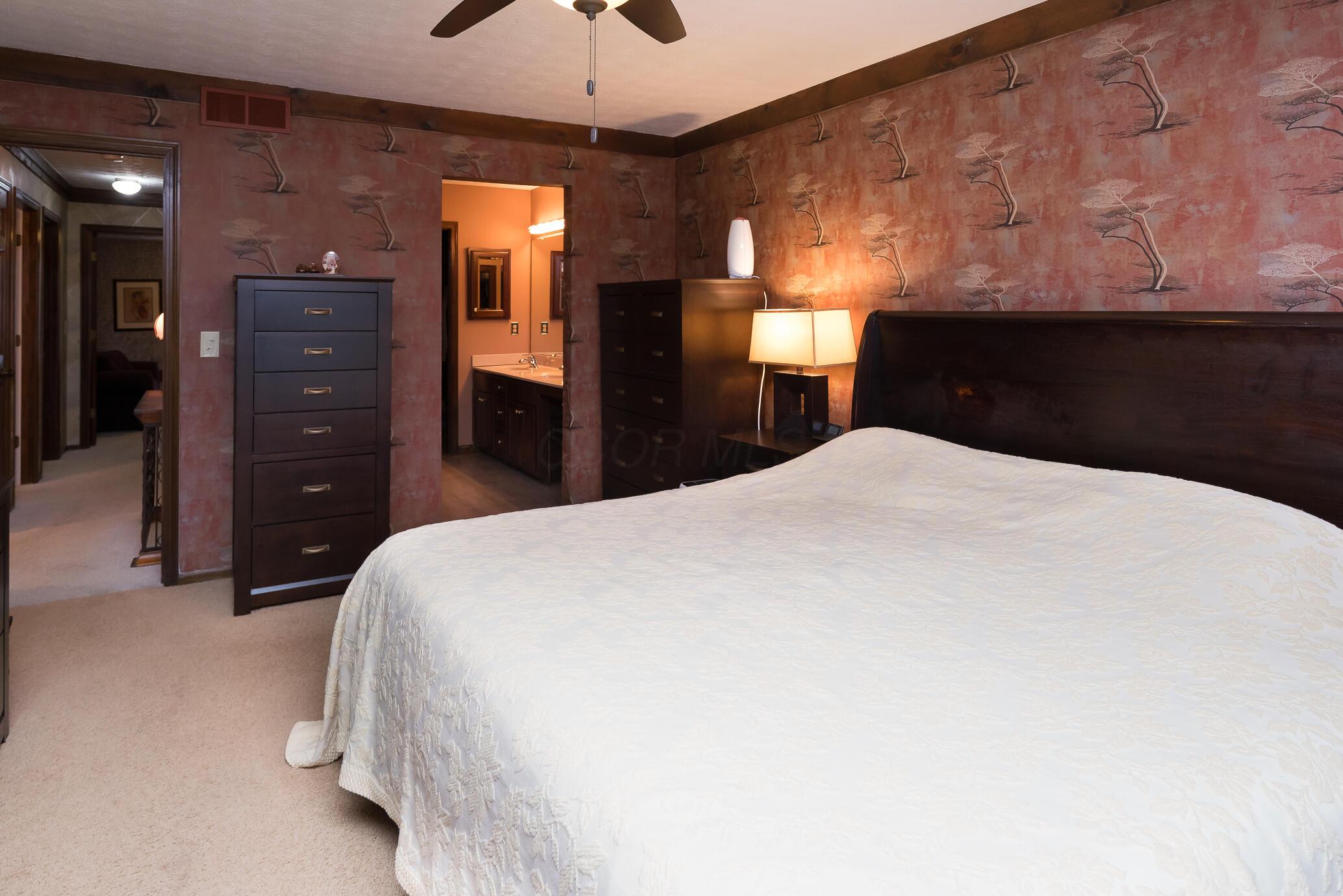 401 Fenway Road, Unit B Columbus, OH 43214 - Photo 13 of 24 SON05311