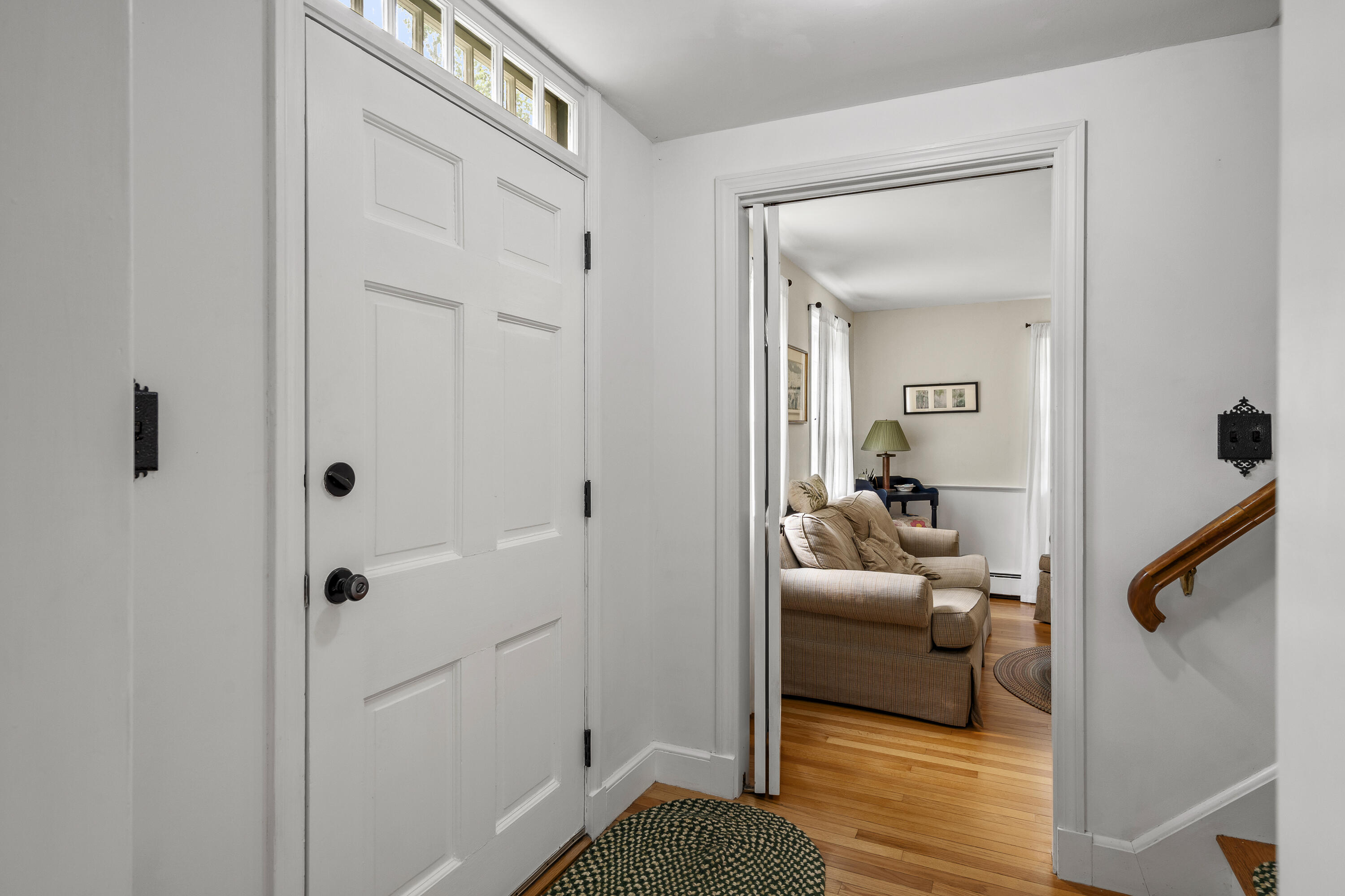 78 Old County Road Damariscotta, ME 04543 - Photo 18 of 41 front Hall
