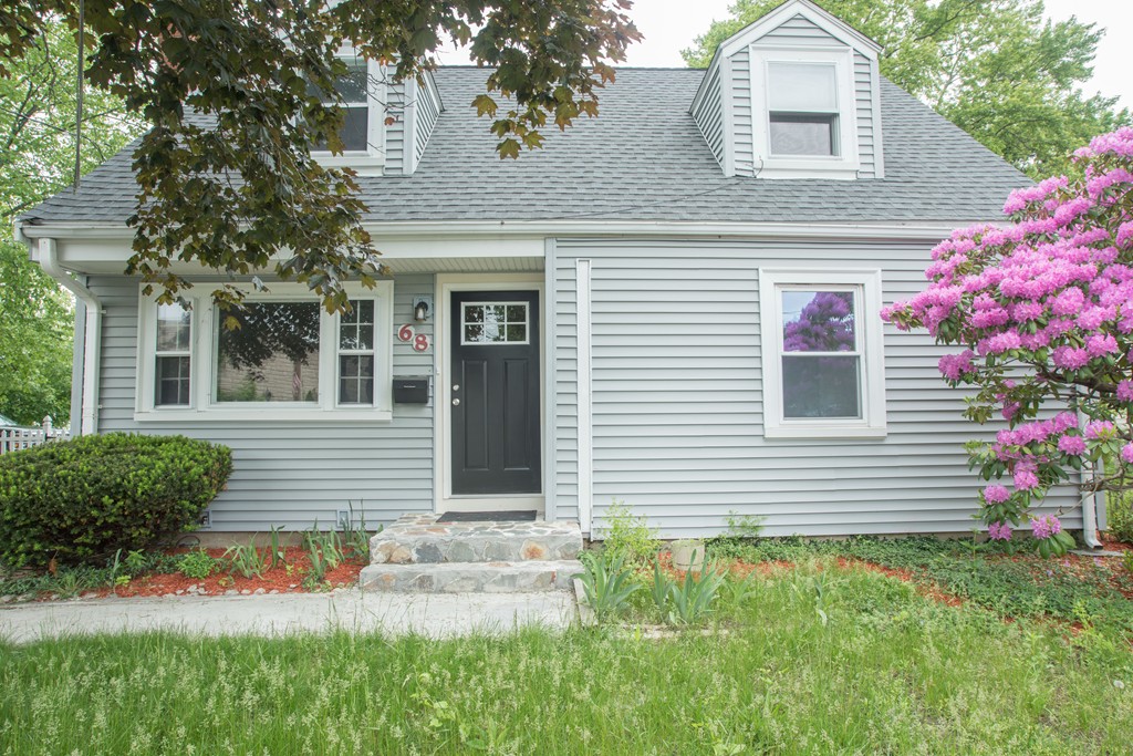 68 Robinwood Road Dedham, MA 02026 - Photo 1 of 13 Gallery Image 1