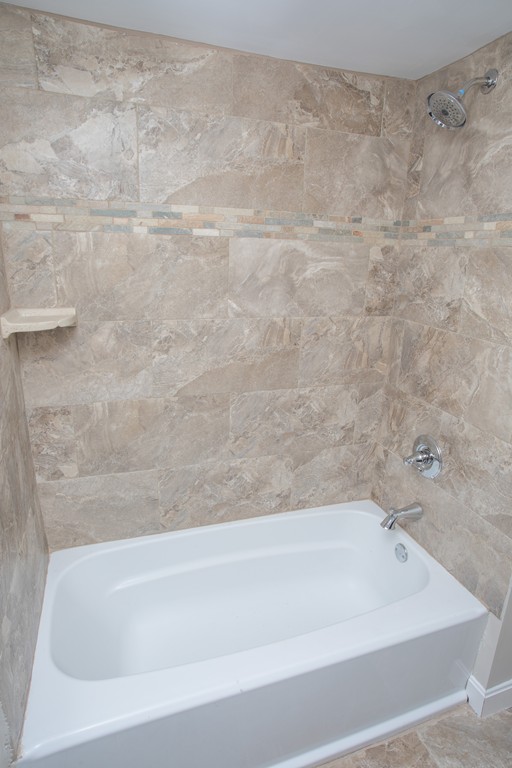 68 Robinwood Road Dedham, MA 02026 - Photo 9 of 13 Gallery Image 9