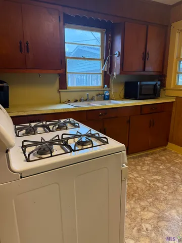 $105,000 | 907 Westend Drive, New Roads, LA 70760