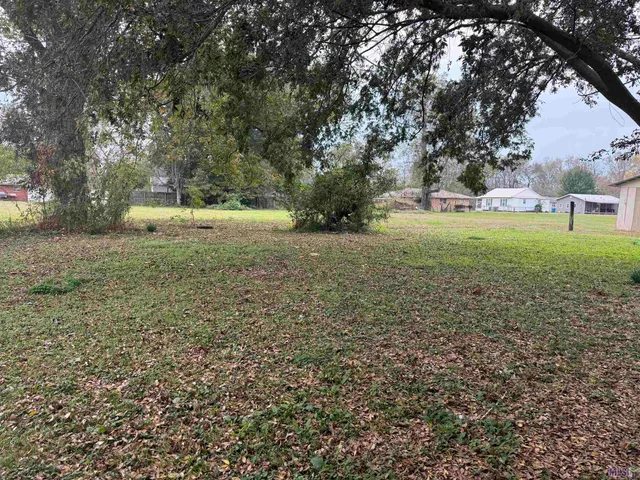 $105,000 | 907 Westend Drive, New Roads, LA 70760