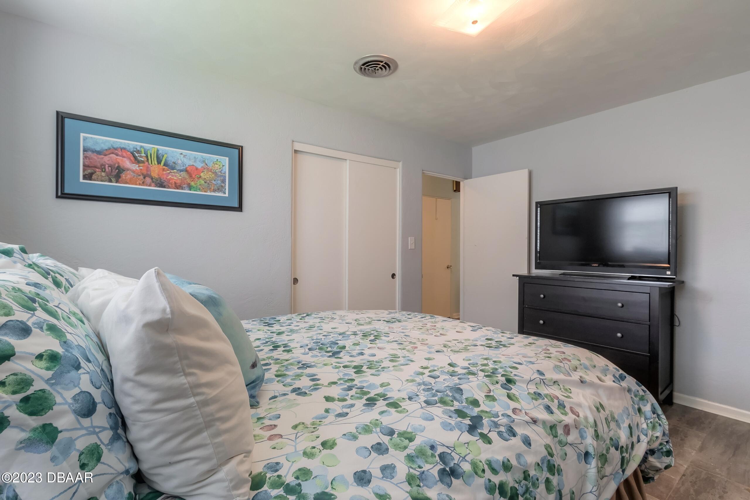 39 Amsden Road Ormond Beach, FL 32176 - Photo 24 of 38 Guest Room
