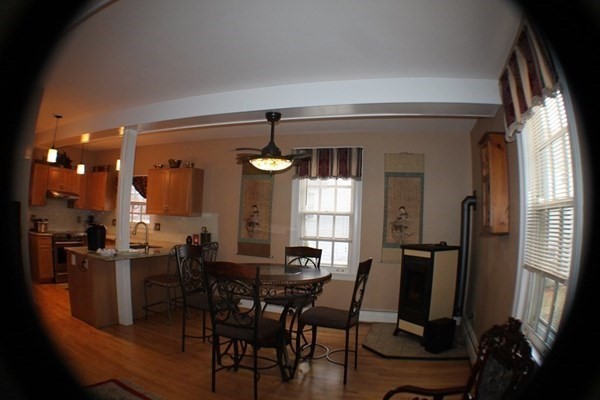 7 Crown Street Worcester, MA 01609 - Photo 33 of 37