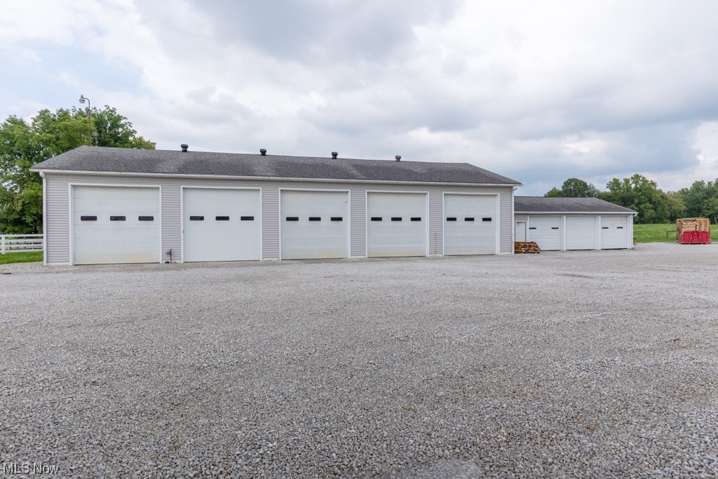 7838 Peck Road Ravenna, OH 44266 - Photo 24 of 35 Garage