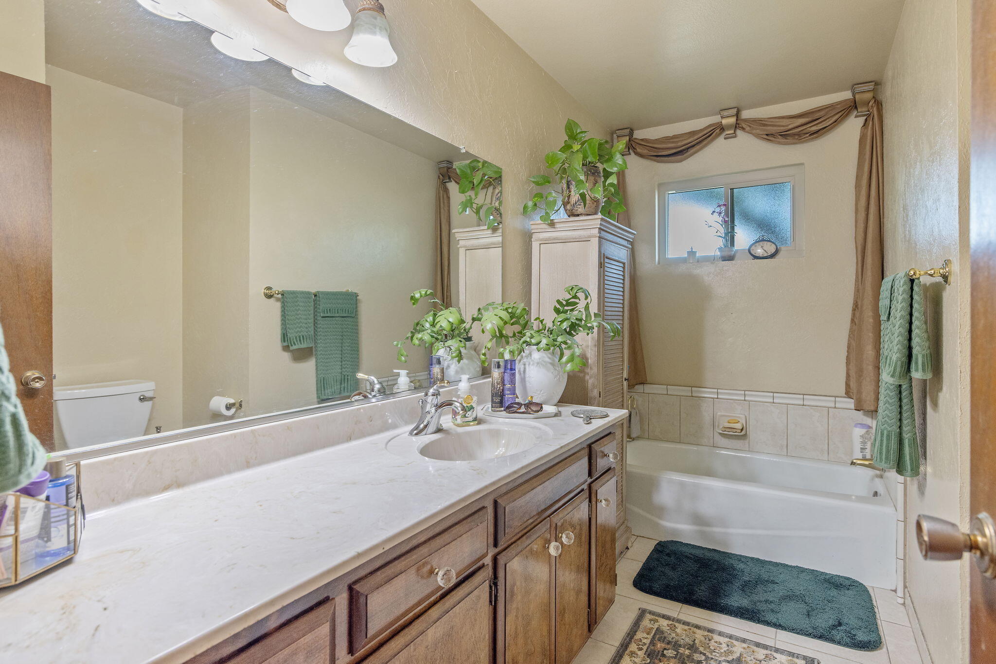 1009 South Rova Court Visalia, CA 93277 - Photo 27 of 57