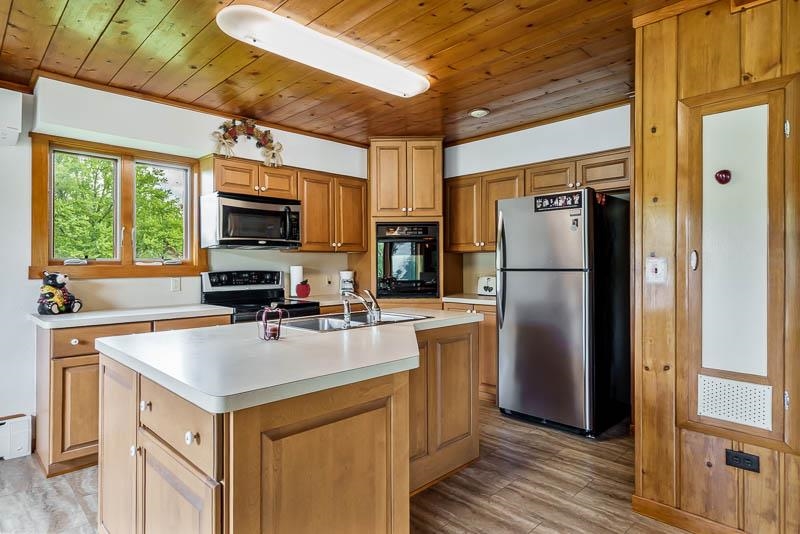 3004 South Riverside Drive Beloit, WI 53511 - Photo 43 of 74