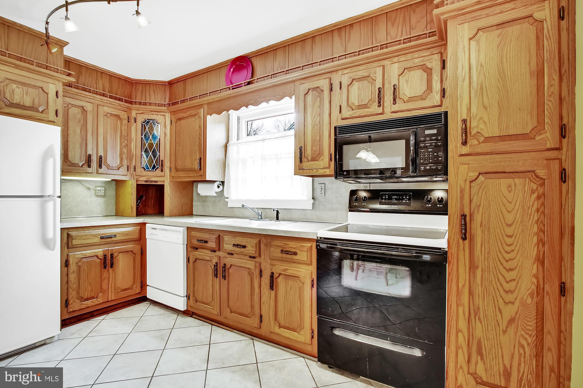 421 Appletree Road Camp Hill, PA 17011 - Photo 11 of 30 Gallery Image 11