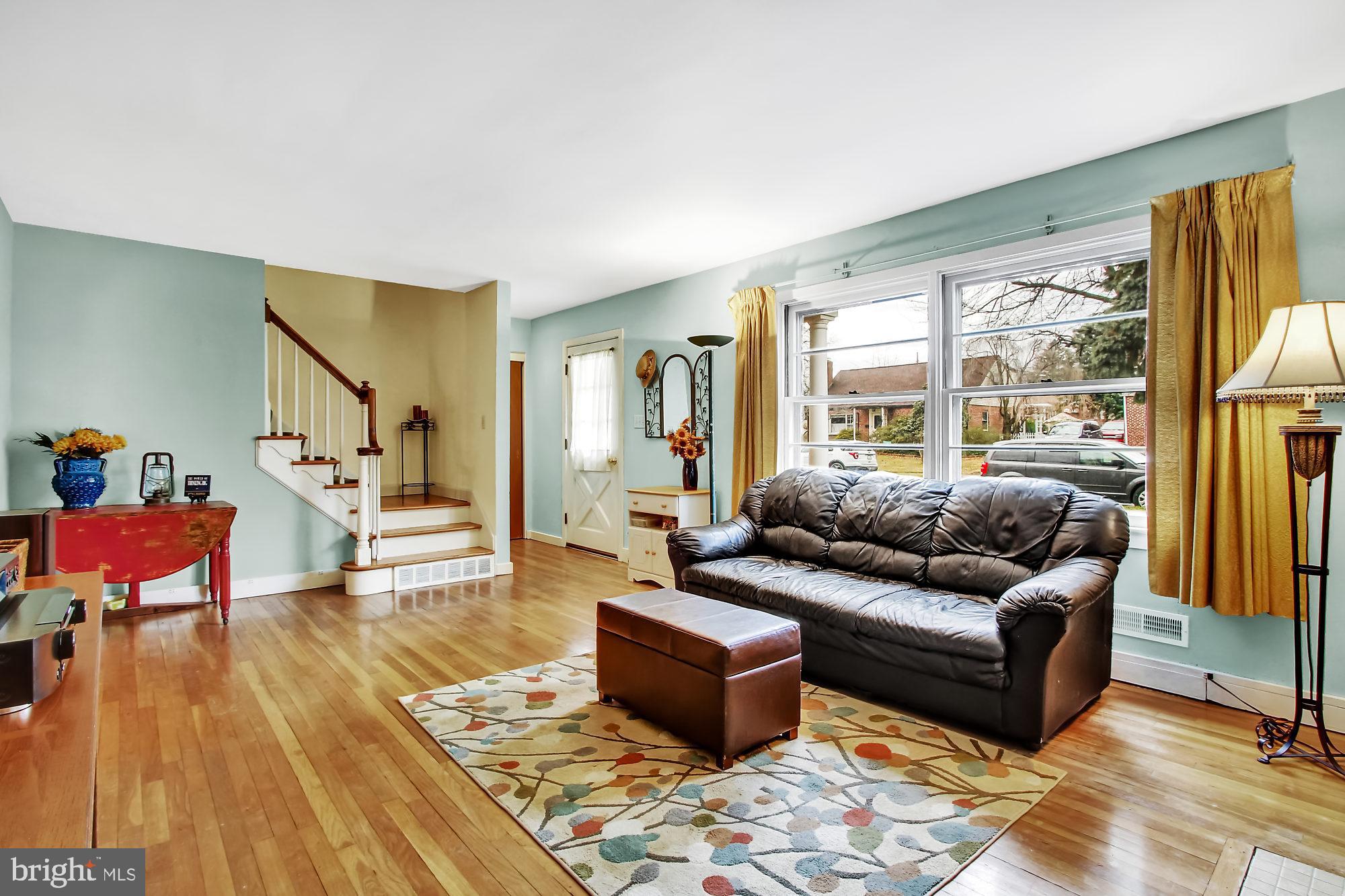 421 Appletree Road Camp Hill, PA 17011 - Photo 4 of 30 Gallery Image 4
