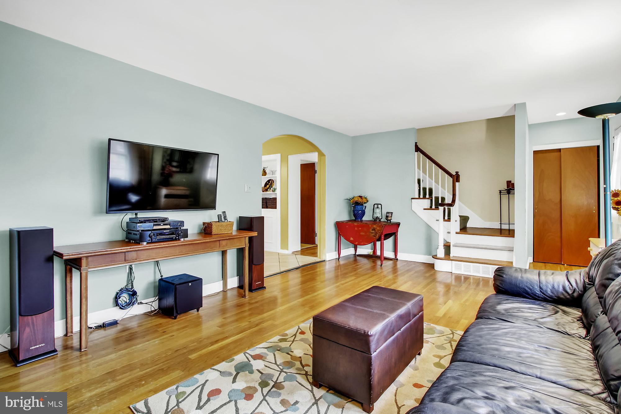 421 Appletree Road Camp Hill, PA 17011 - Photo 7 of 30 Gallery Image 7
