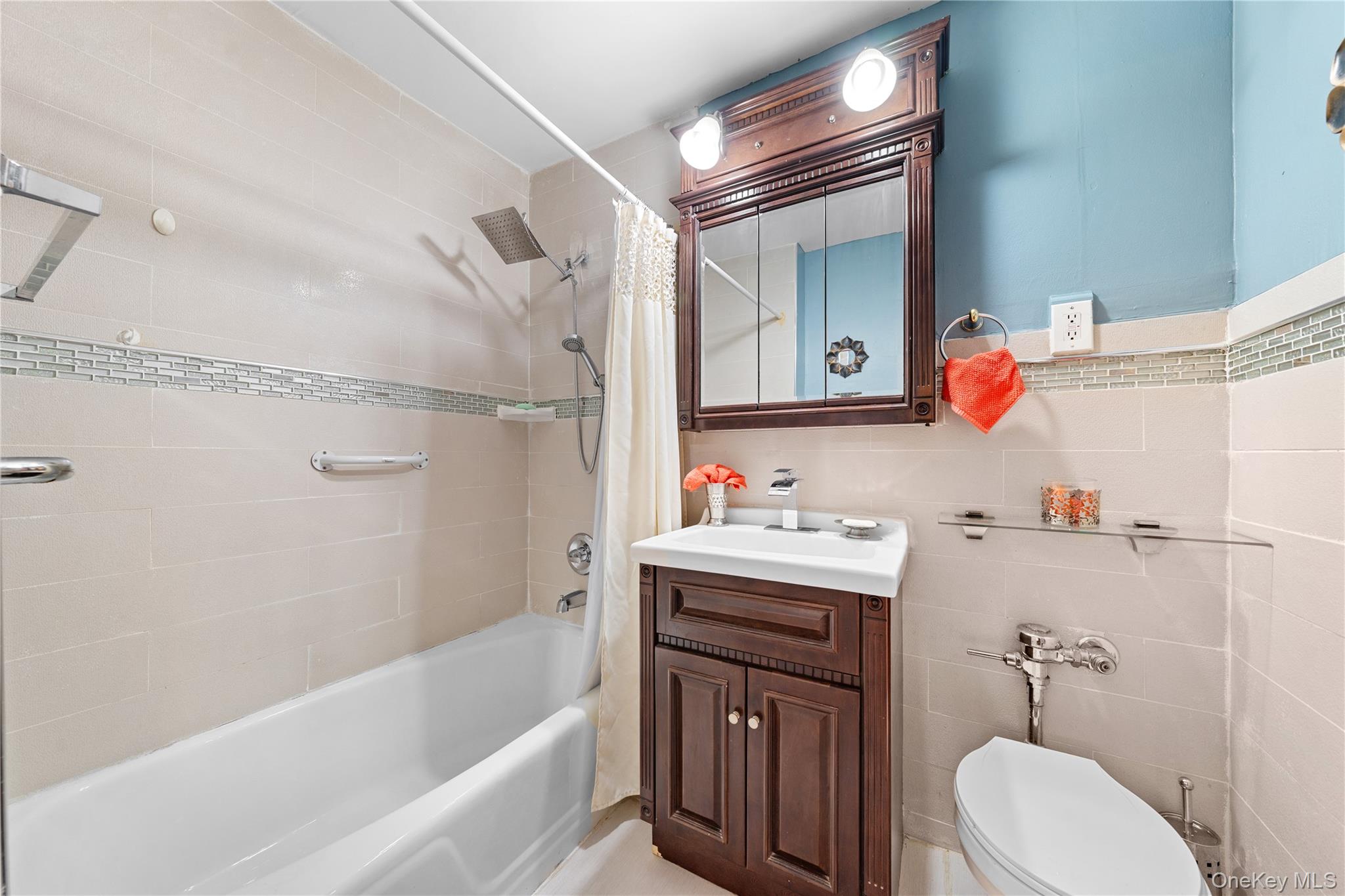 151-25 88th Street, Unit 4F Queens, NY 11414 - Photo 17 of 27