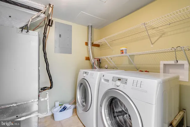 $2,600 | 9034 Arlington Boulevard, Fairfax, VA 22031