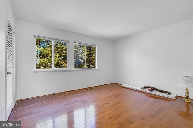 $2,600 | 9034 Arlington Boulevard, Fairfax, VA 22031