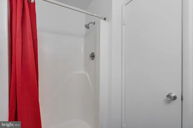 $2,600 | 9034 Arlington Boulevard, Fairfax, VA 22031