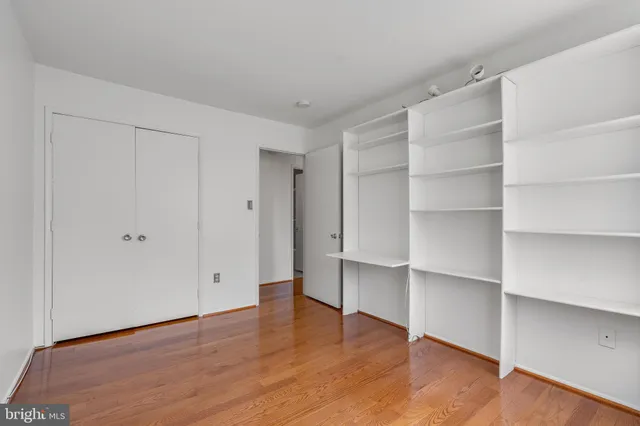 $2,600 | 9034 Arlington Boulevard, Fairfax, VA 22031