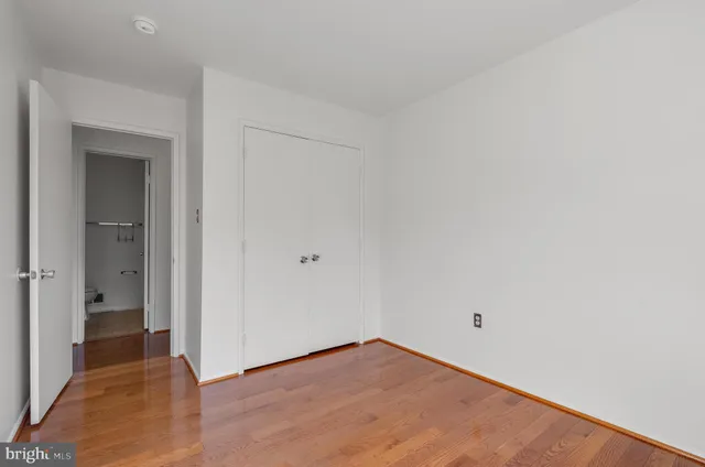 $2,600 | 9034 Arlington Boulevard, Fairfax, VA 22031