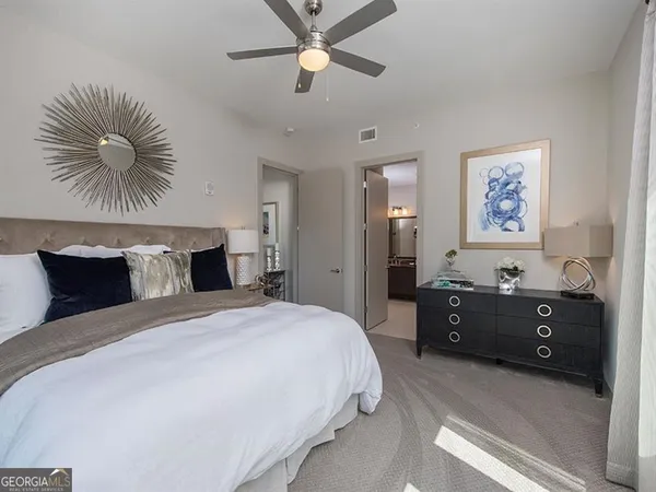 $3,047 | 2144 Peachtree Road, Unit 813, Atlanta, GA 30309