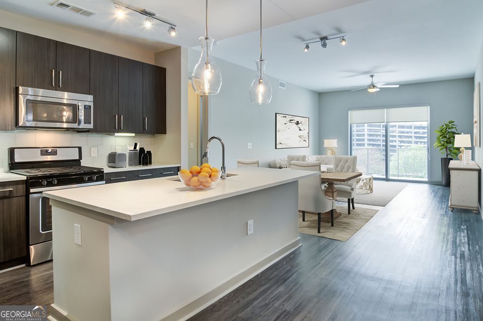 2144 Peachtree Road, Unit 420 Atlanta, GA 30309 - Photo 6 of 37