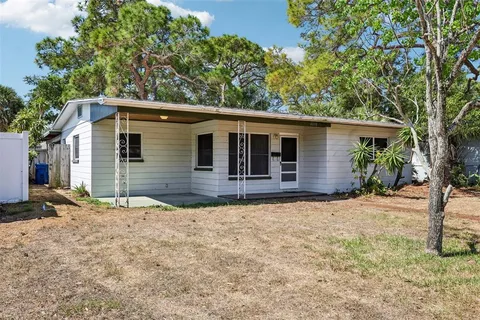 a front view of house with yard