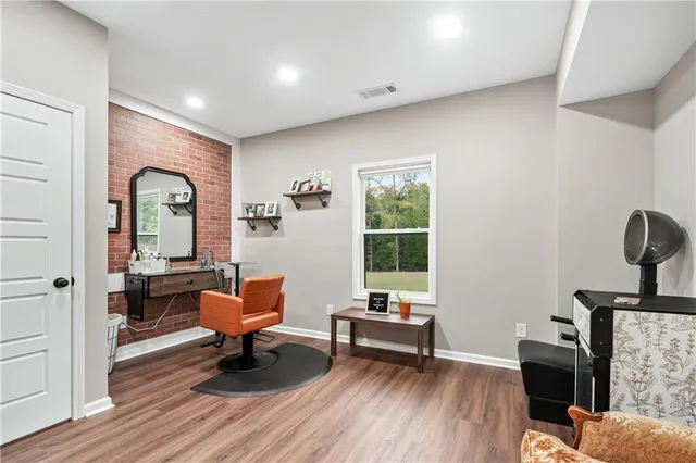 $589,999 | 240 Oakwood Drive, Commerce, GA 30529