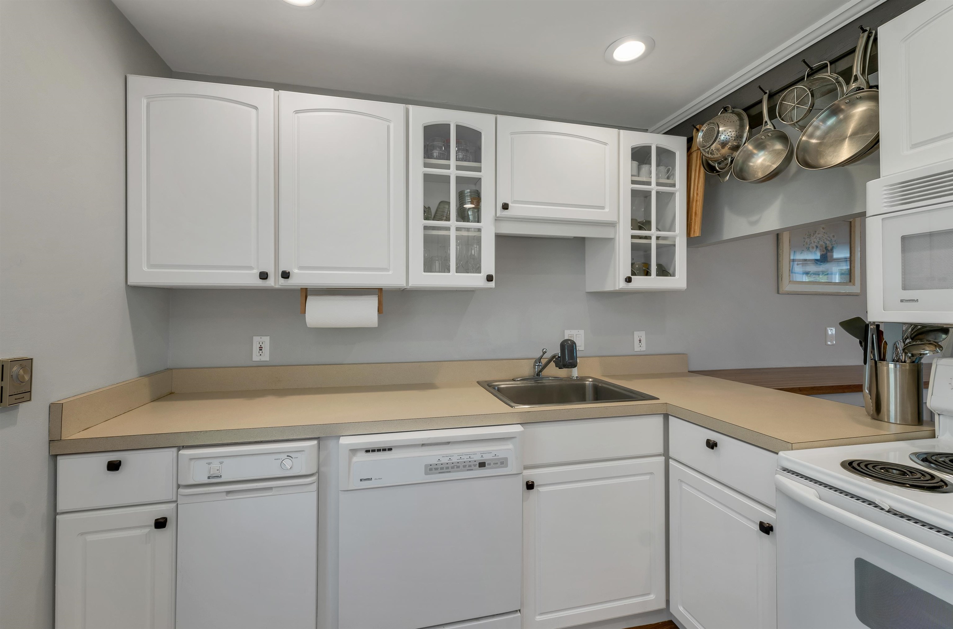 824 Hard Road, Unit A5 Hartford, VT 05059 - Photo 11 of 43