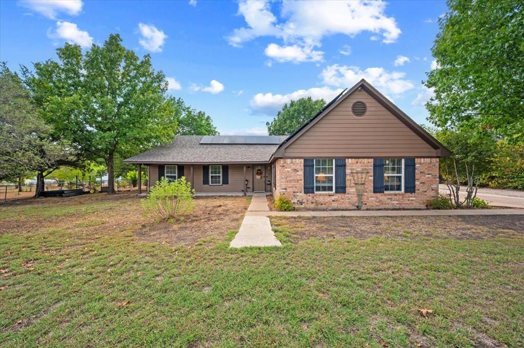 101 Randy Road Waxahachie, TX 75165 - Photo 2 of 40 Gallery Image 2