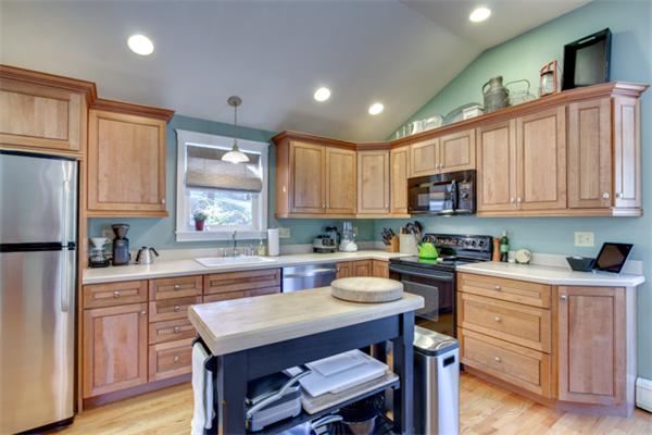 19 Upland Road Ashland, MA 01721 - Photo 16 of 30 Gallery Image 16
