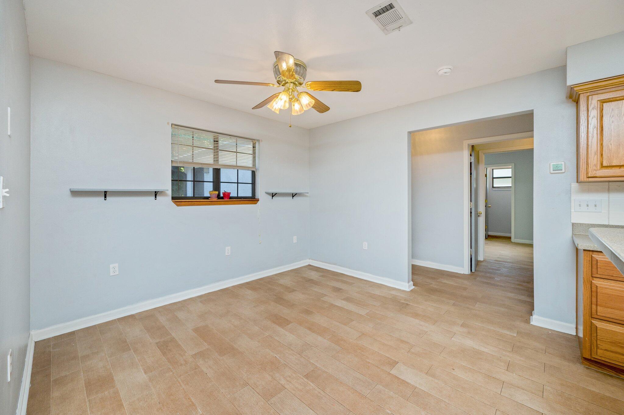 83 Edgewood Drive Freeport, FL 32439 - Photo 19 of 44 20-web-or-mls-83 Edgewood Dr-15