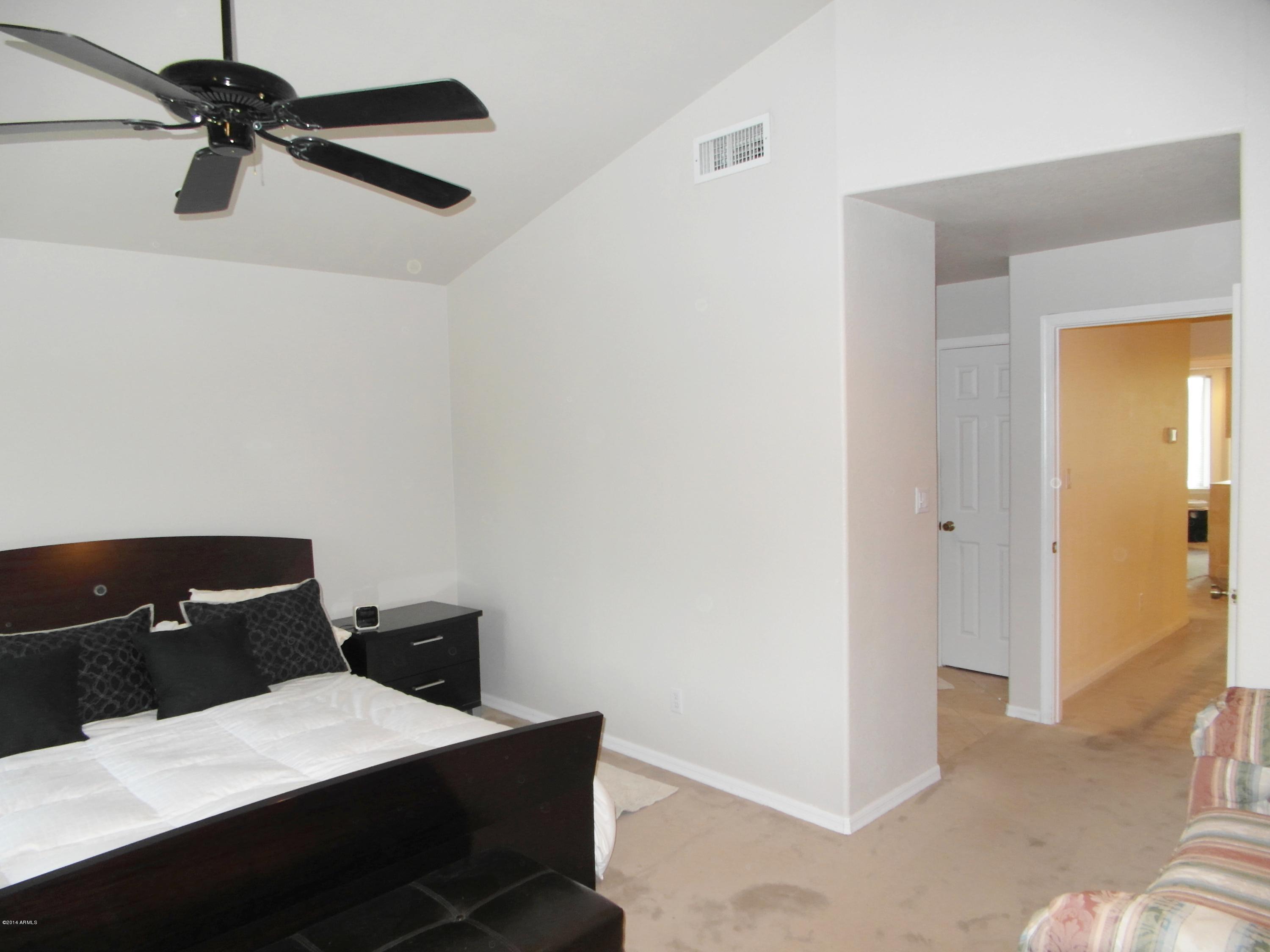1001 East Griswold Road, Unit 35 Phoenix, AZ 85020 - Photo 19 of 39 Master Bedroom View 3