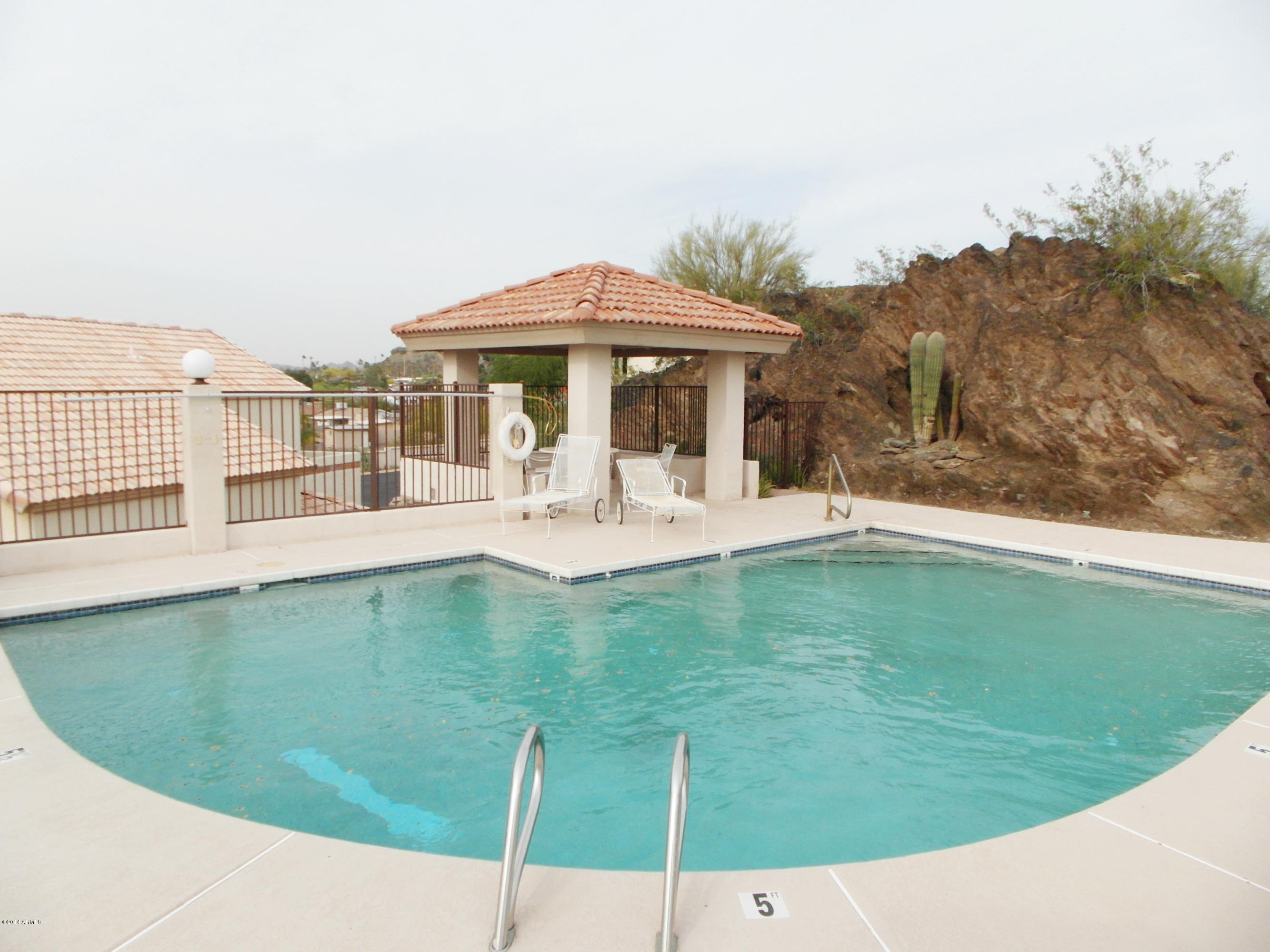 1001 East Griswold Road, Unit 35 Phoenix, AZ 85020 - Photo 37 of 39 Community Pool