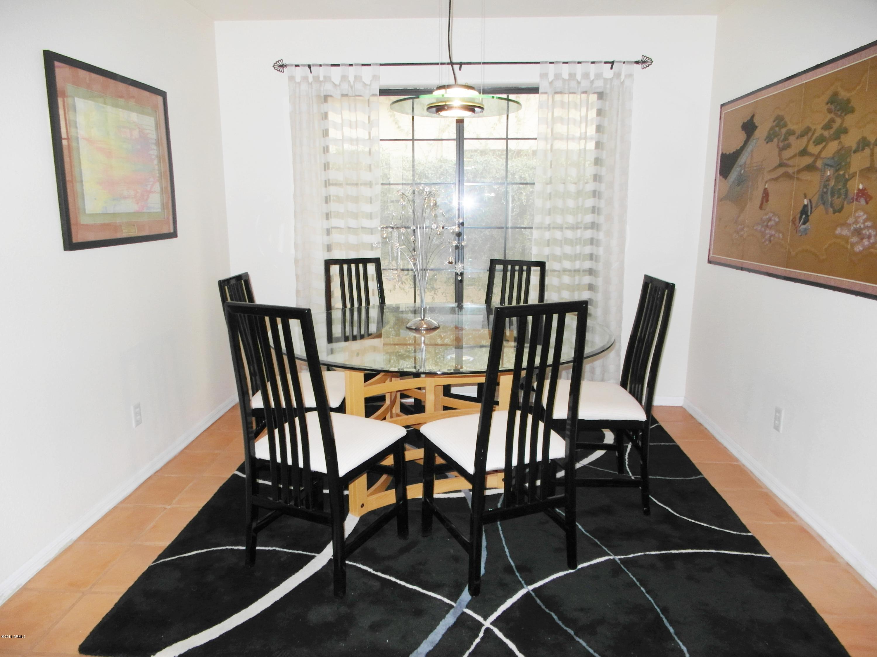 1001 East Griswold Road, Unit 35 Phoenix, AZ 85020 - Photo 5 of 39 Formal Dining Room