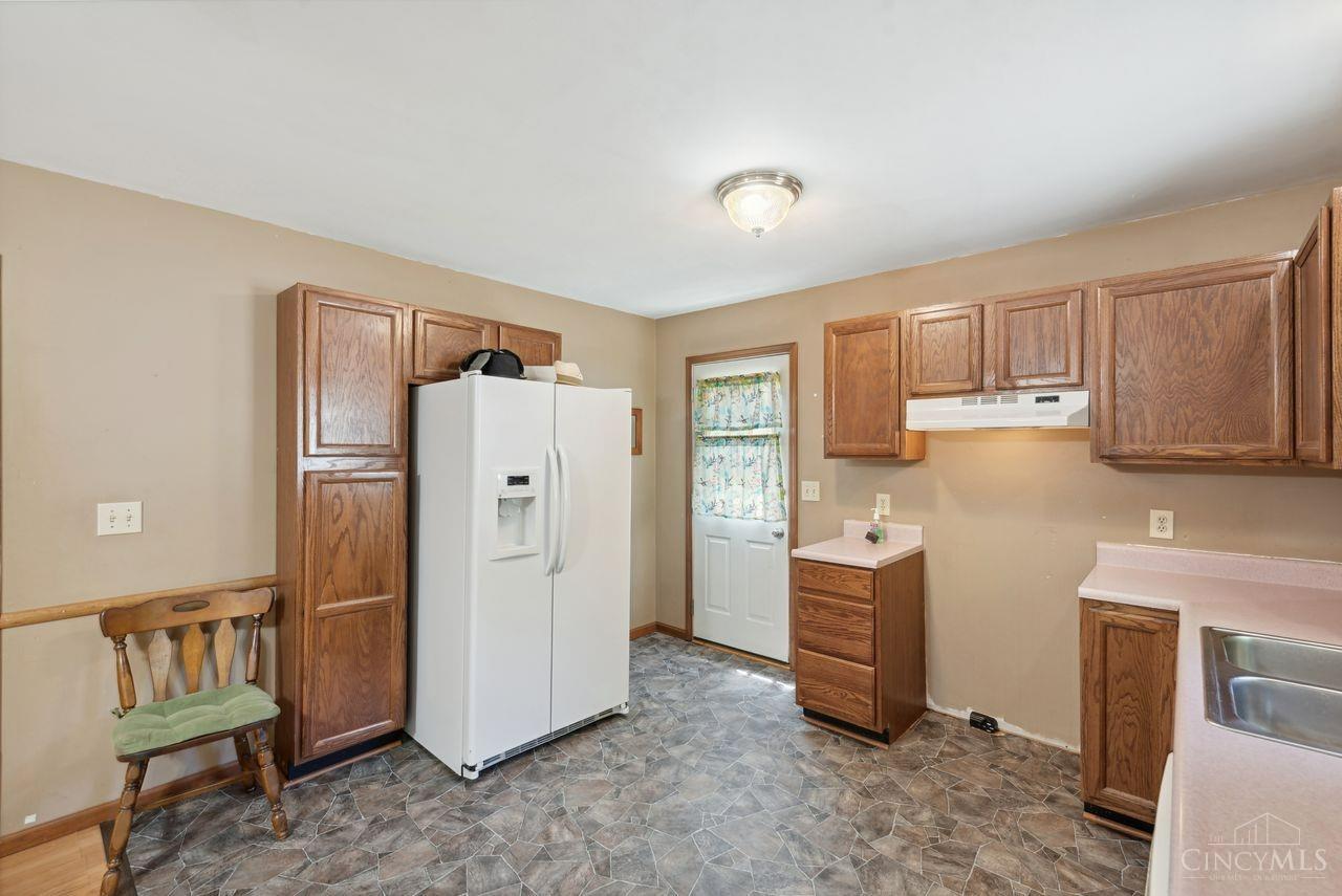 2170 Rose Road Loveland, OH 45140 - Photo 8 of 34