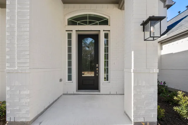 $649,990 | 320 Magnolia Bloom Court, Willis, TX 77318