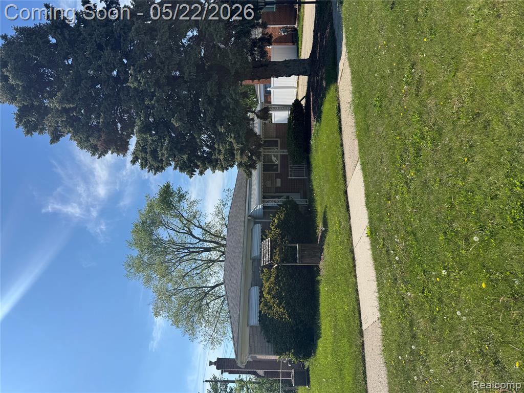 31263 Hayes Road Warren, MI 48088 - Photo 2 of 31