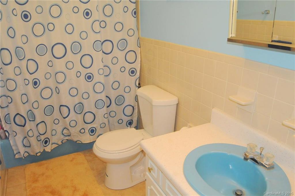 63 Tuttle Road Hendersonville, NC 28792 - Photo 14 of 23 Gallery Image 14