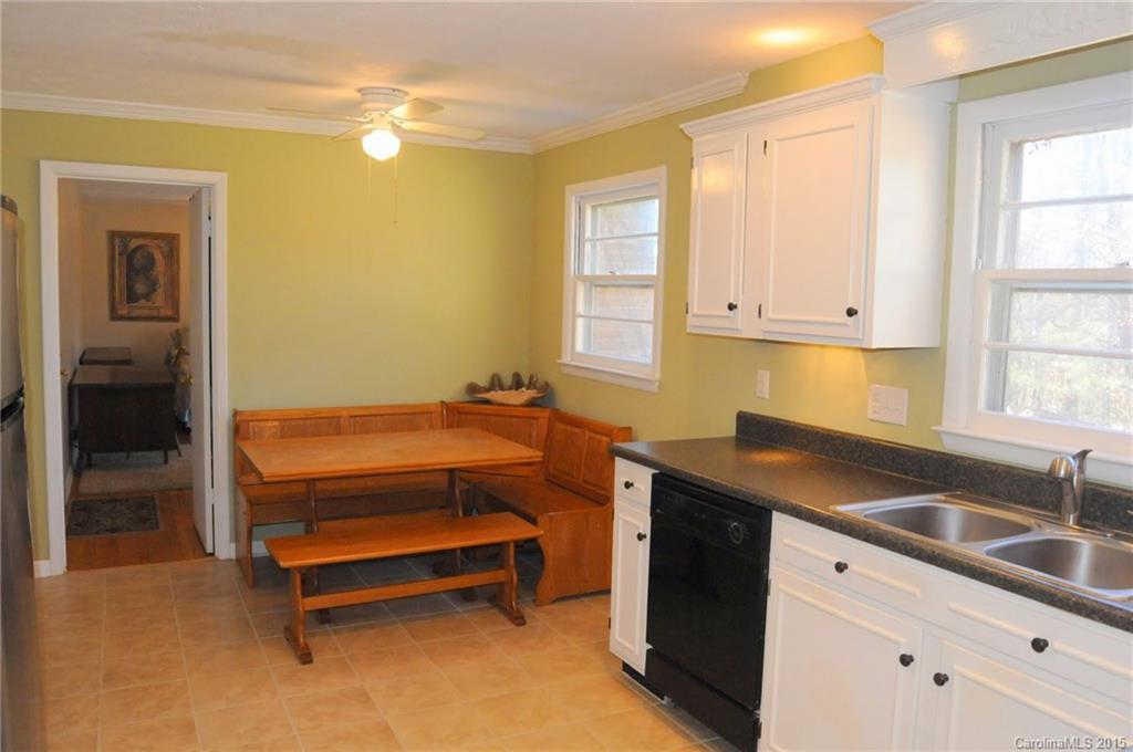 63 Tuttle Road Hendersonville, NC 28792 - Photo 9 of 23 Gallery Image 9