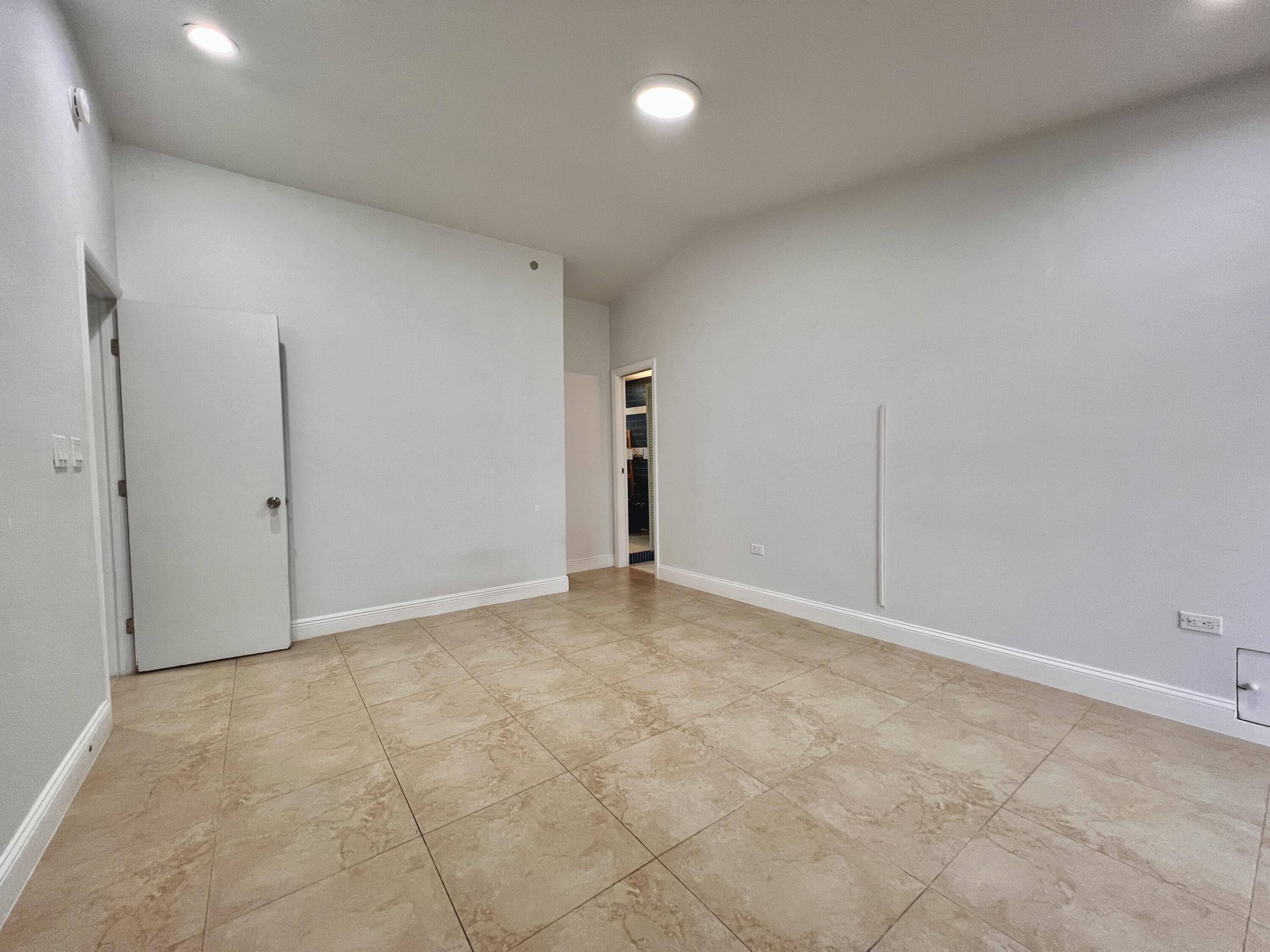 414 Coconut Drive Key Largo, FL 33037 - Photo 17 of 36 a view of an empty room