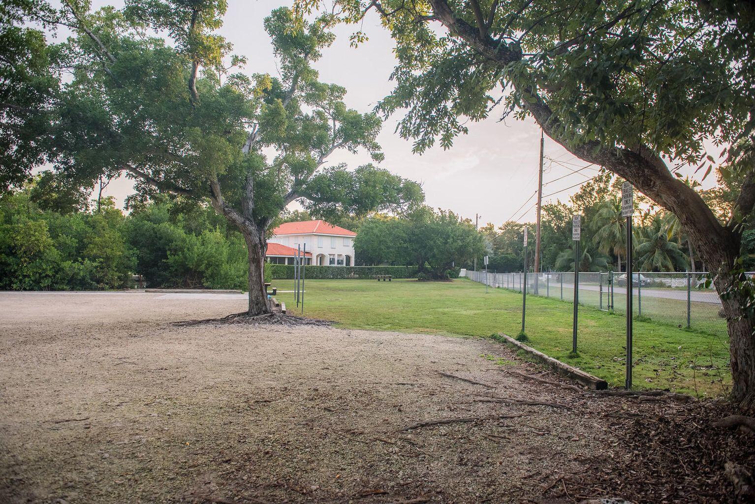 414 Coconut Drive Key Largo, FL 33037 - Photo 34 of 36 a view of a park with large trees