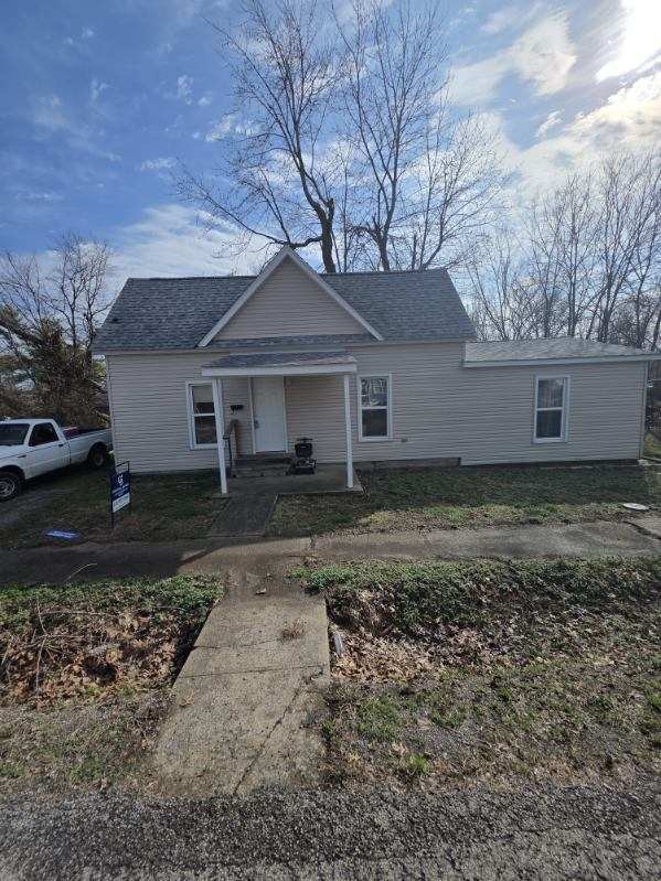 709 North Garfield Street Marion, IL 62959 - Photo 1 of 10