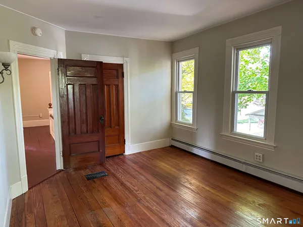 $3,750 | 380 North Main Street, Suffield, CT 06078