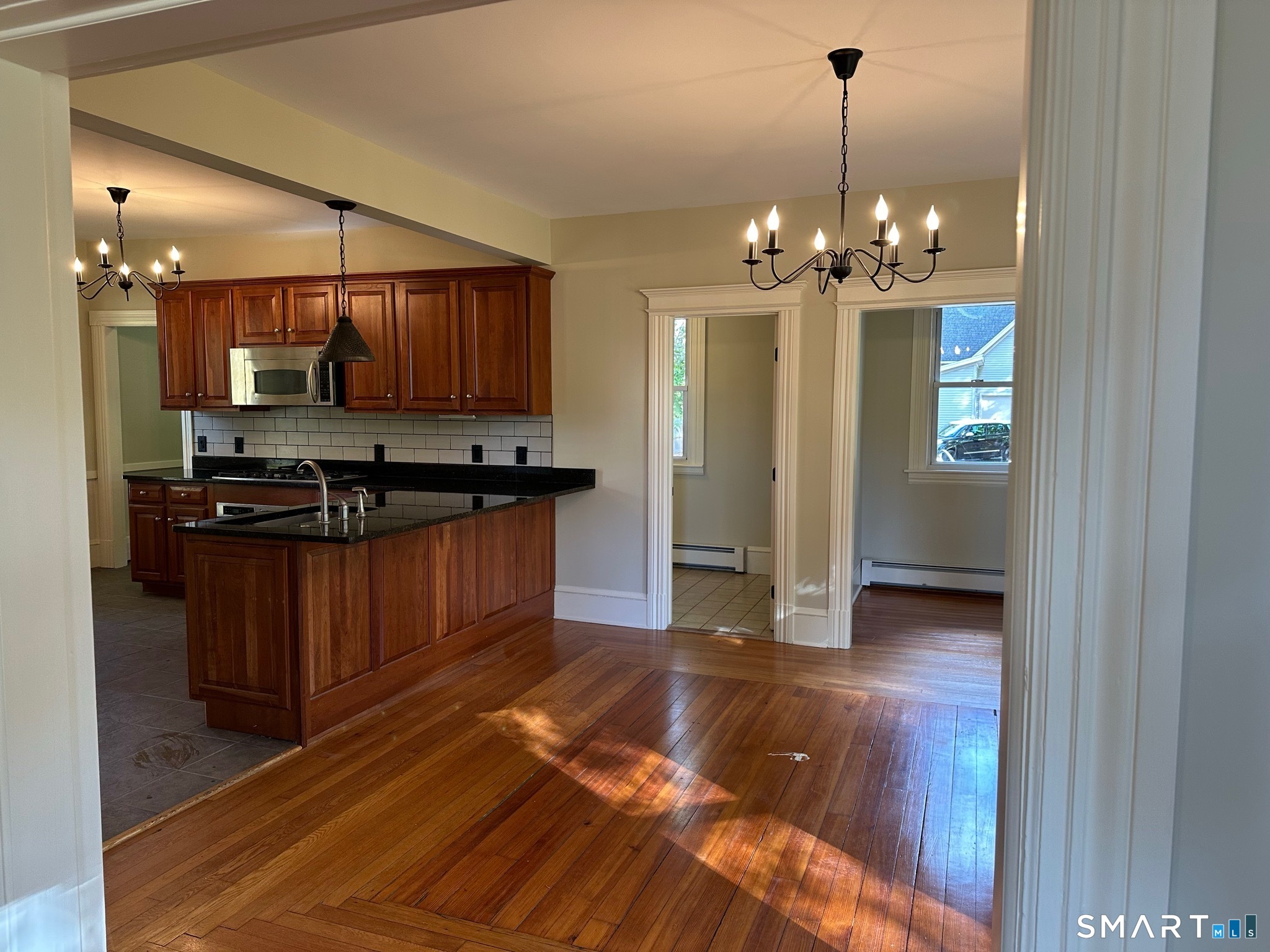 380 North Main Street Suffield, CT 06078 - Photo 6 of 23