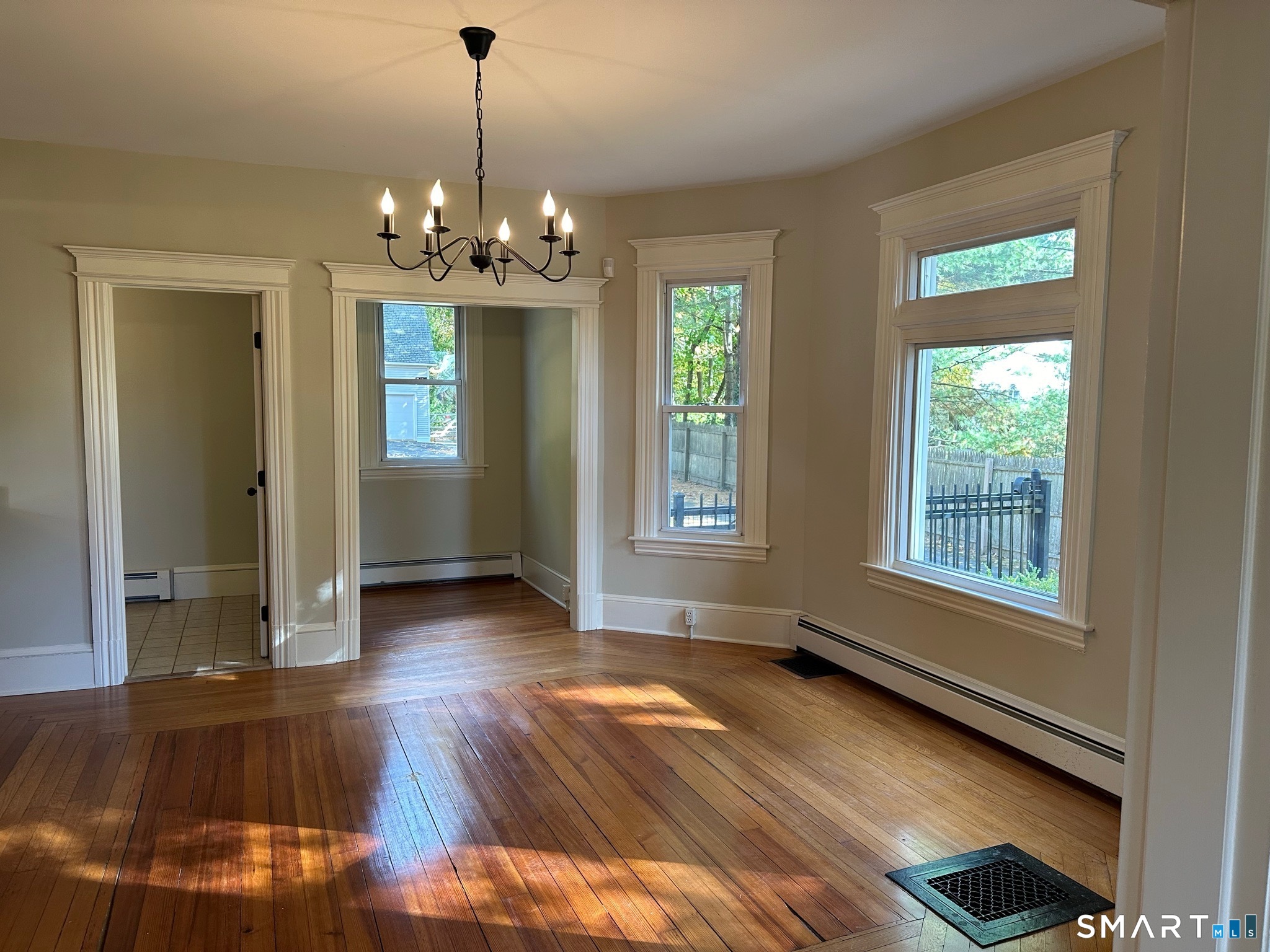 380 North Main Street Suffield, CT 06078 - Photo 7 of 23