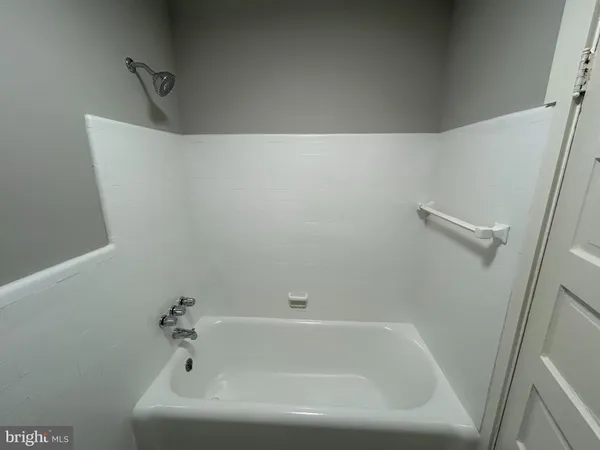 $1,425 | 1630 16th Street Southeast, Unit 3, Washington, DC 20020