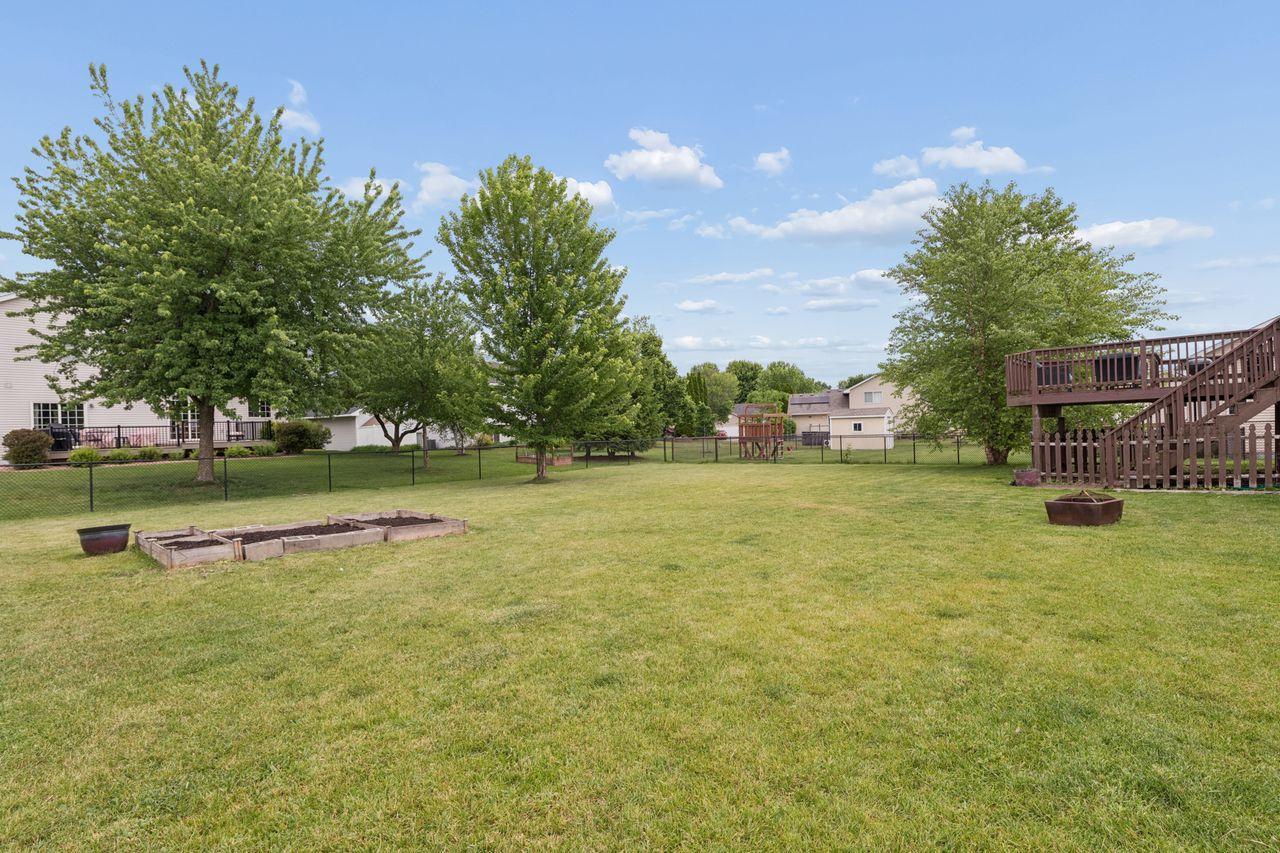 1146 Sparrow Road Waconia, MN 55387 - Photo 2 of 25