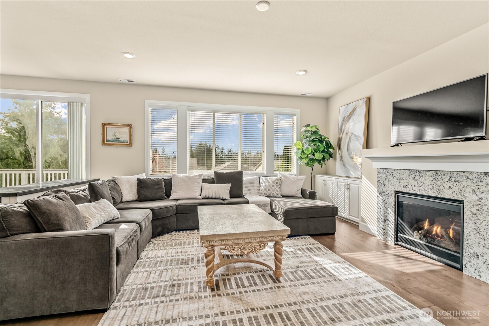 17524 42nd Avenue Southeast Bothell, WA 98012 - Photo 6 of 40 Gallery Image 6